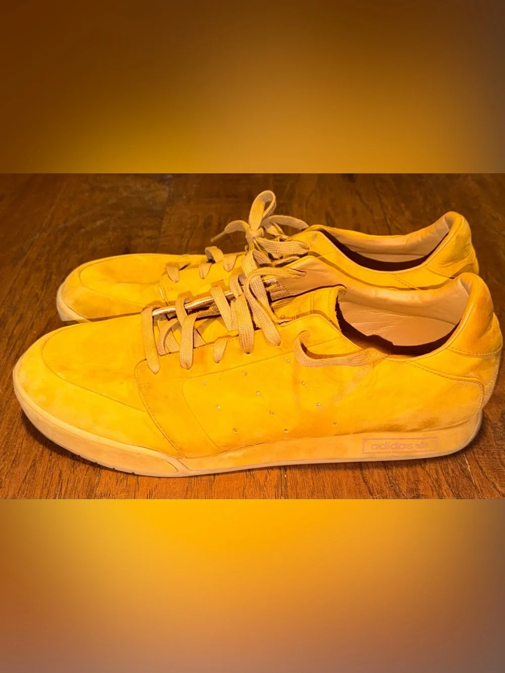 Adidas Classic Muhammad Ali “Ali Ringside”
